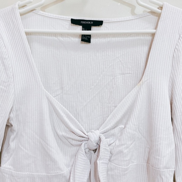 Forever 21 front neck top - Picture 3 of 4